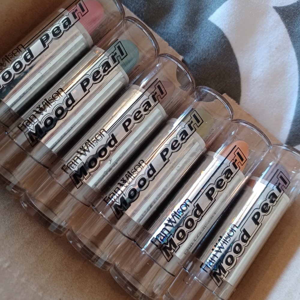 Fran Wilson MOOD PEARL lipstick bundle (6)